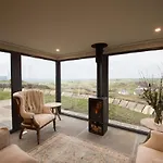 Nyaraló Elfin Doolin